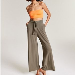 BAR III Cropped Bralette ORANGE TOP.   SIZE SMALL MEDIUM LARGE NWT